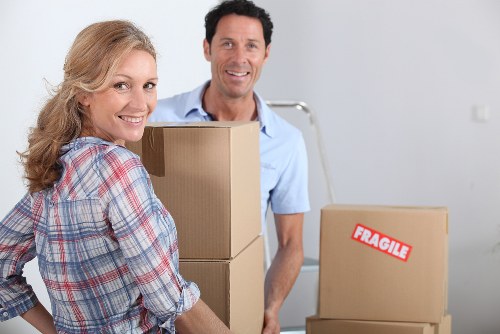 Customer service representative assisting a client with a moving plan